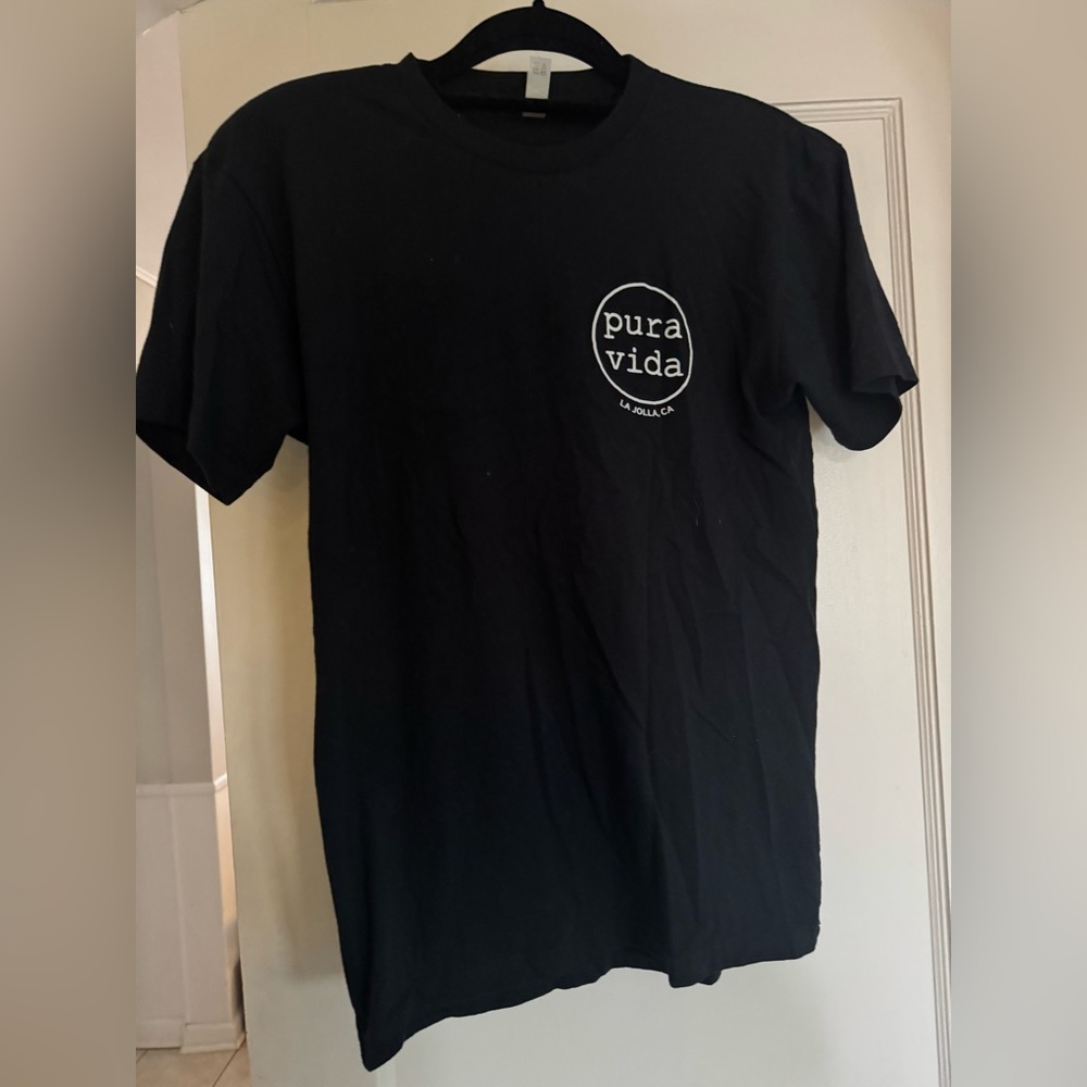 Pura Vida Black T-Shirt